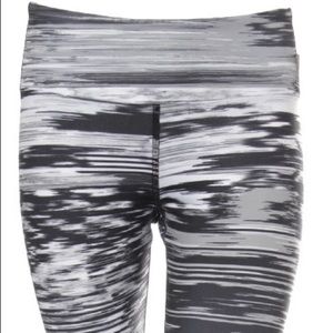KOS USA Yoga Leggings Small
